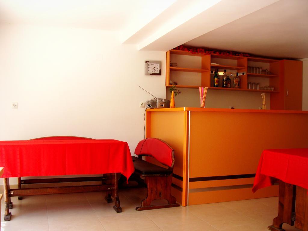 Veda Guest House Pomorie Exterior foto