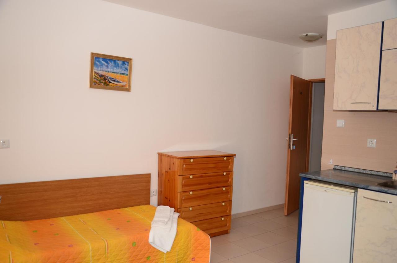 Veda Guest House Pomorie Cameră foto