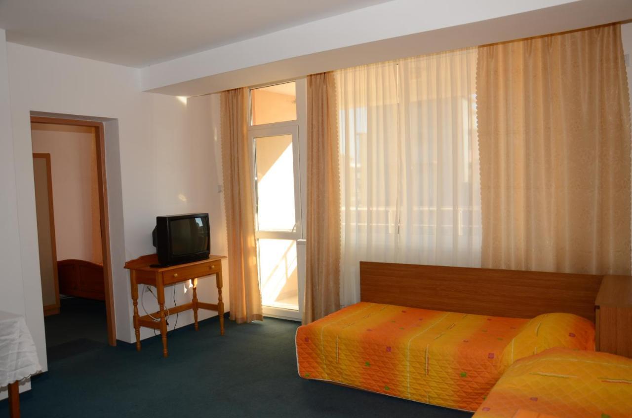 Veda Guest House Pomorie Exterior foto